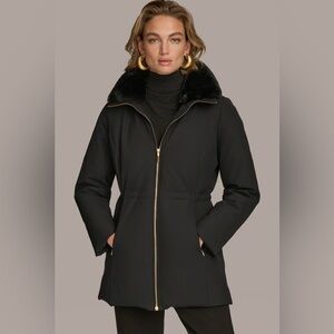 UGG | Vintage Black Puffer Jacket with Faux Fur Collar